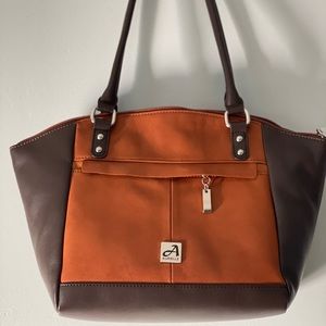 Aurielle purse, two toned, brand new with tags